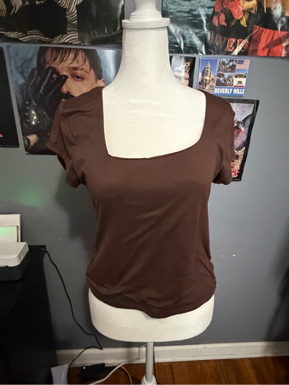 Women’s Brown Square Neck Short Sleeve Tee — Classic Everyday Top